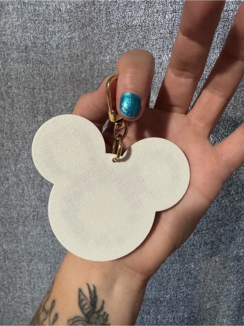 Disney wreath bag charm - Picture 2 of 2